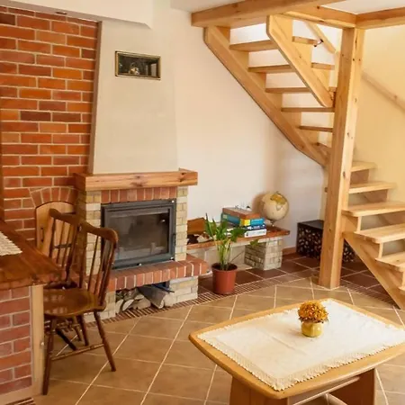 Na Mazurach أوسترودا